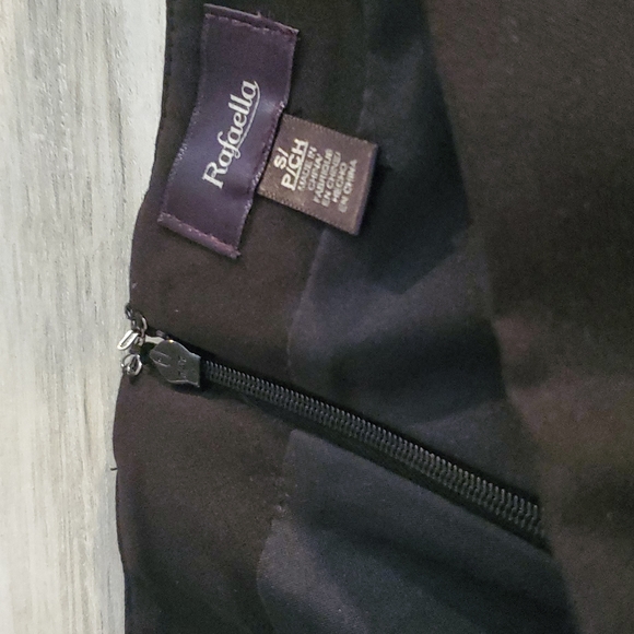 Rafaella Black Skirt - Picture 2 of 4